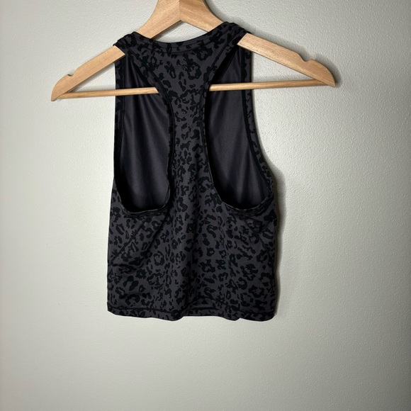Athleta Leopard Shanti Crop Tank Top xs - Picture 6 of 7